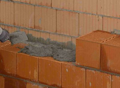 Bild 7-14 bis 16: Verarbeitung Mauerwerk mit Normalmauermörtel / Wärmedämm-Mauermörtel